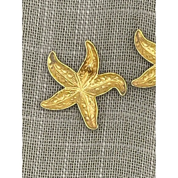 Starfish Pierced Earrings Gold Tone 1.25" Textured Lightweight Stud Post - Picture 5 of 10